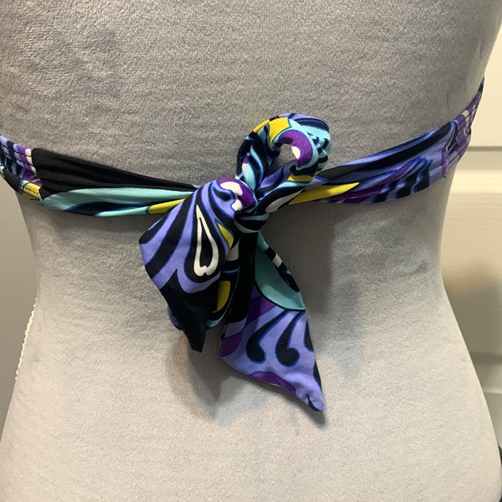 β¨EUCβ¨ Kenneth Cole Embellished Bikini Top - Picture 4 of 9